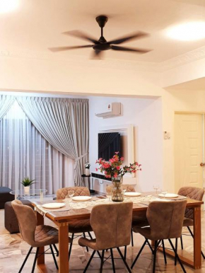 Homestay Shah Alam Seksyen 13 SaraMaya Homestay,near UITM,MSU,Stadium, Politeknik,Giant, Aeon Mall